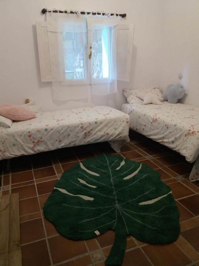 Hugoren Egoitza Zubialde Esterno foto